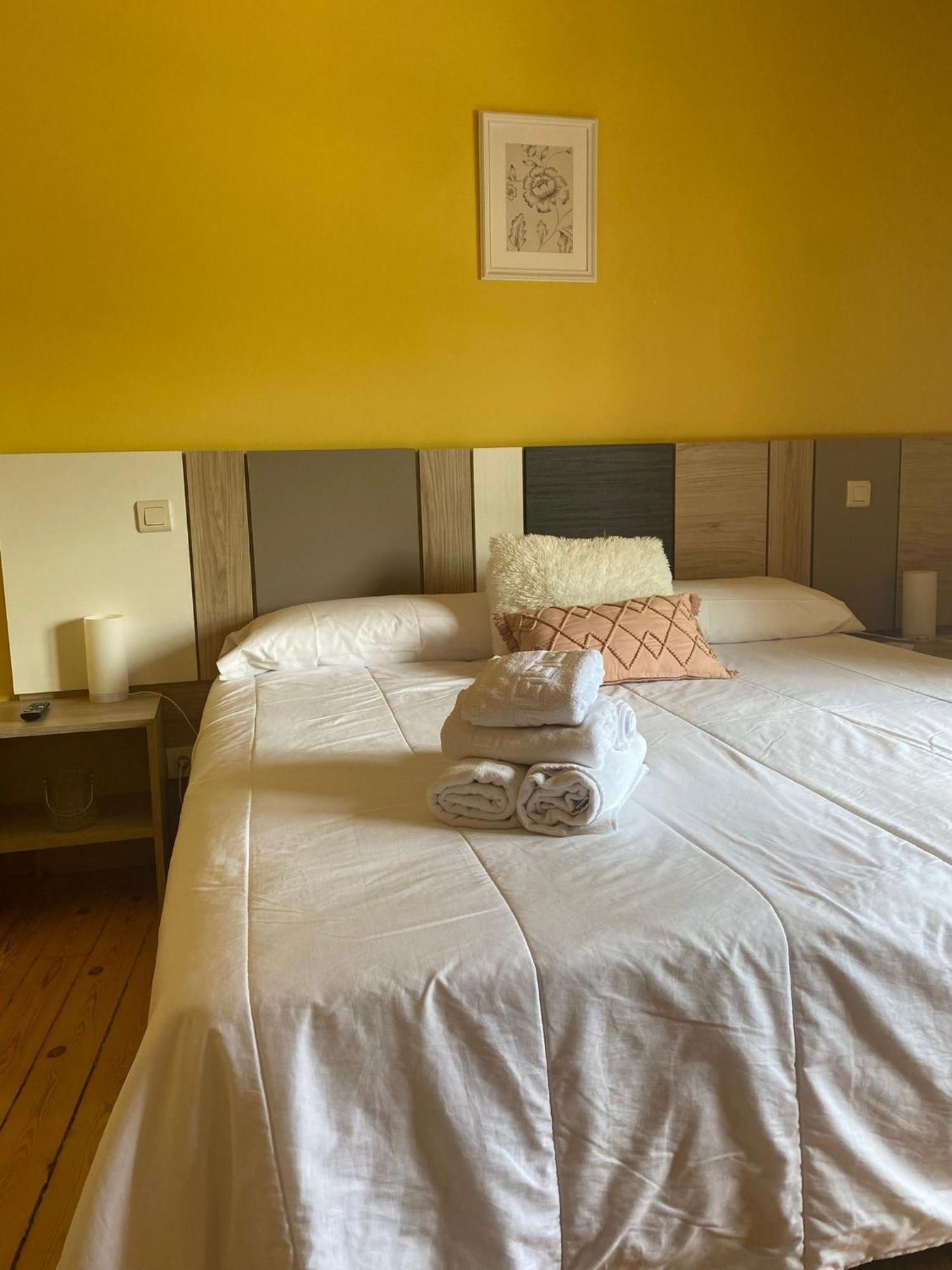 Hotel Restaurante Agapio De Tresnino Quintanilla de Onésimo Εξωτερικό φωτογραφία