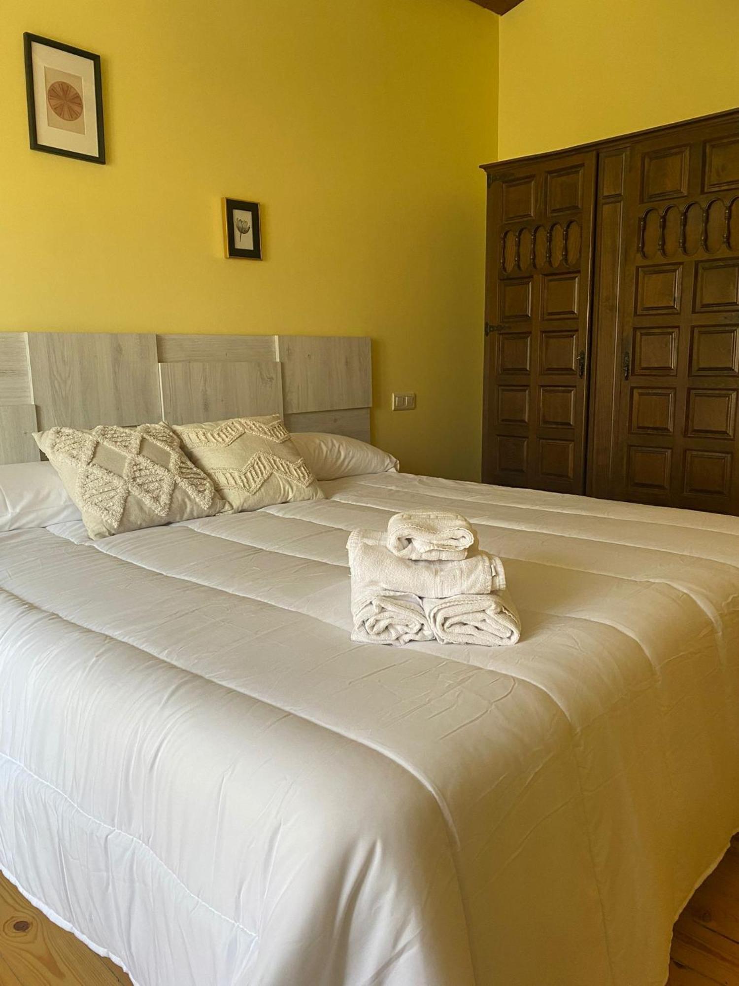Hotel Restaurante Agapio De Tresnino Quintanilla de Onésimo Εξωτερικό φωτογραφία