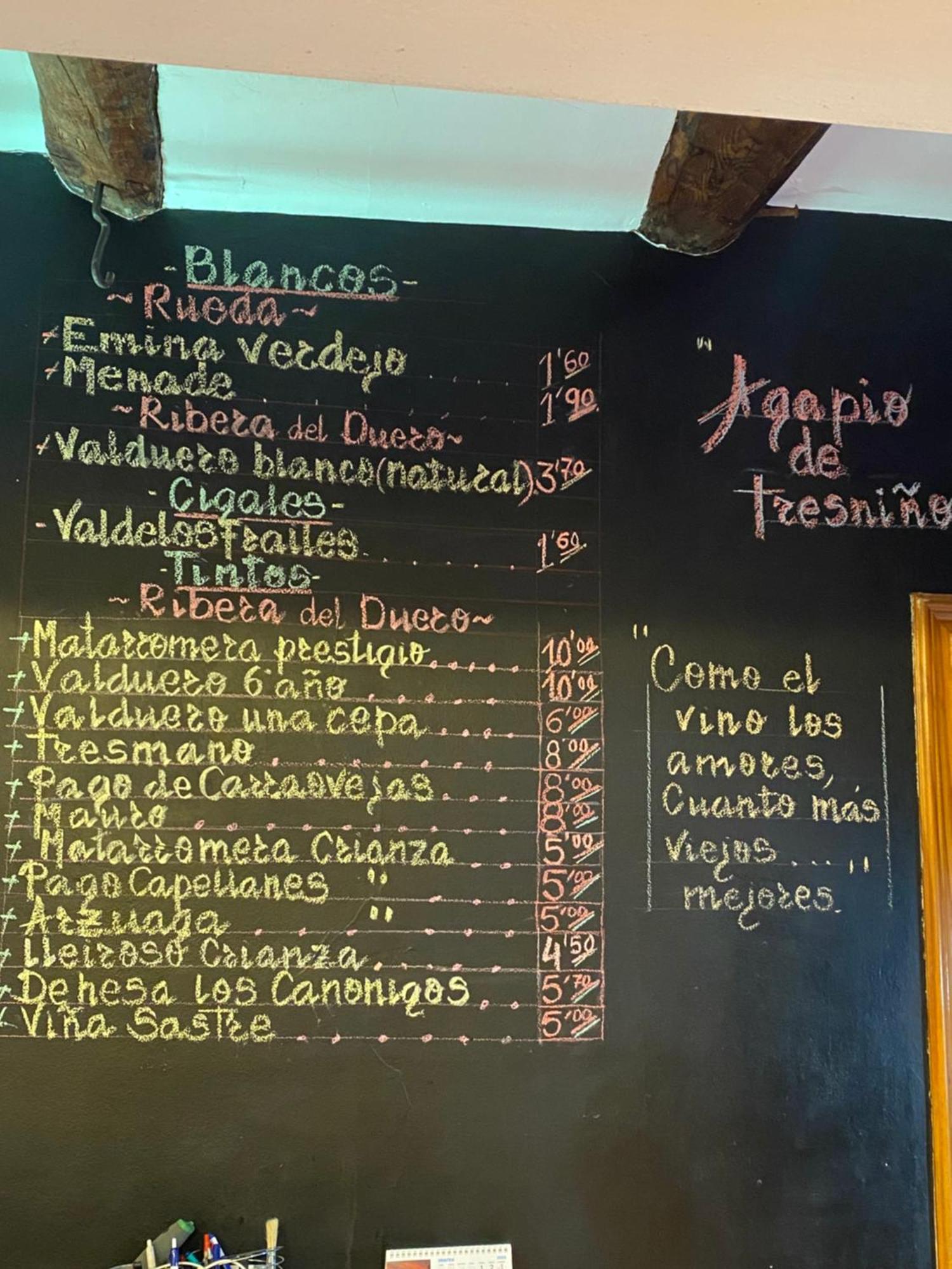 Hotel Restaurante Agapio De Tresnino Quintanilla de Onésimo Εξωτερικό φωτογραφία